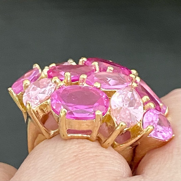 JC China Signed Pink Fuchsia Pink Cluster Crystal Cocktail Ring Size 5.5 - Picture 5 of 16